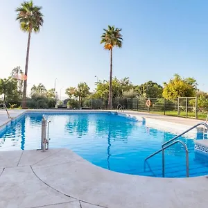 ¡precioso Apartamento Con Piscina! Apartamento